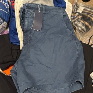 Vineyard vines men’s shorts size 40